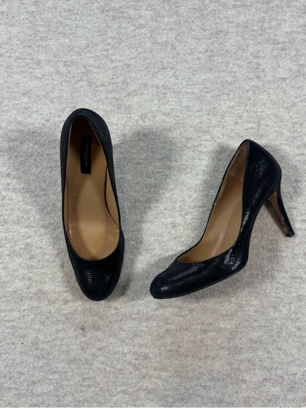Ann Taylor Black Textured Leather High Heel Pumps
